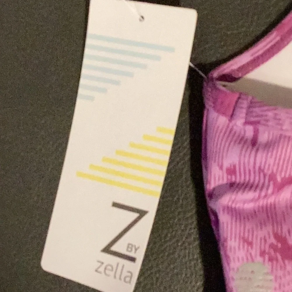 Zella pull style